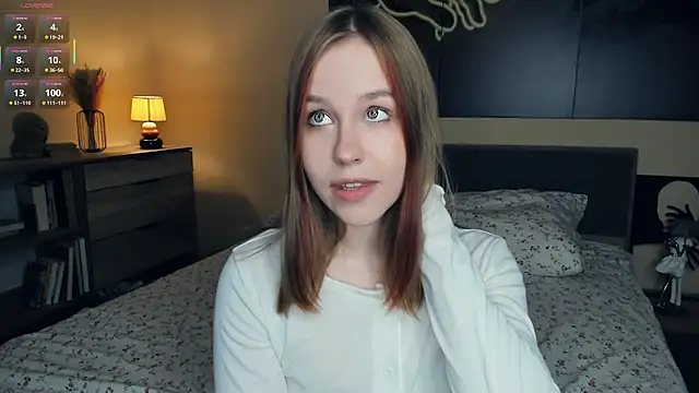 MaliaBourraine online show from October 2025 07:09:01 AM