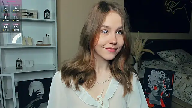 MaliaBourraine online show from May 2026 07:12:01 AM