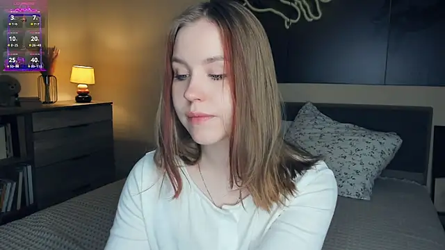 MaliaBourraine online show from October 2025 08:05:02 AM