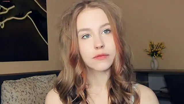 MaliaBourraine online show from March 2026 07:19:01 AM