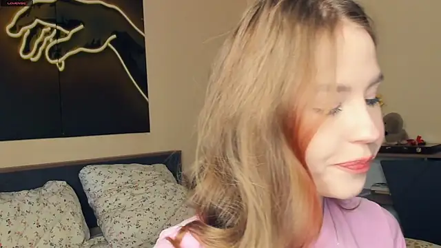 MaliaBourraine online show from March 2026 07:10:01 AM