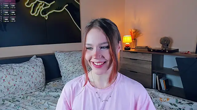 MaliaBourraine online show from March 2026 07:15:01 AM