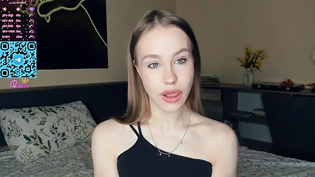 MaliaBourraine online show from April 2026 07:09:02 AM