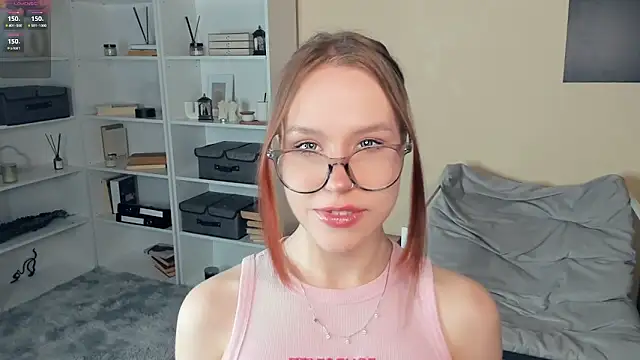 MaliaBourraine online show from March 2026 07:37:02 AM