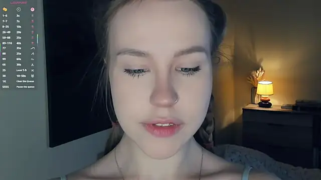 MaliaBourraine online show from December 2025 07:10:02 AM