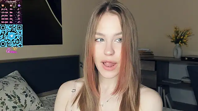 MaliaBourraine online show from April 2026 07:14:01 AM