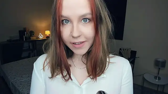 MaliaBourraine online show from September 2025 09:04:02 AM