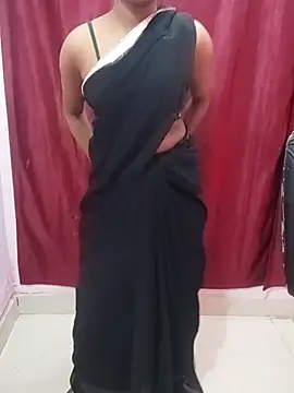 Snapshot of pari_rani7 chatting on November 2025 04:17:02 AM pari rani7 online show from November 2025 04:17:02 AM