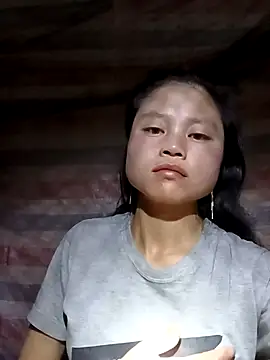 clara-cute online show from October 2025 01:45:01 PM
