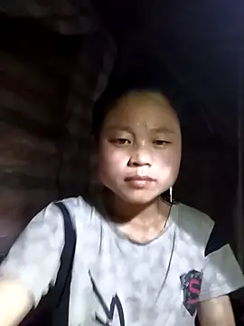 clara-cute online show from October 2025 12:40:02 PM