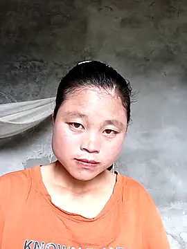 clara-cute online show from October 2025 04:46:01 AM