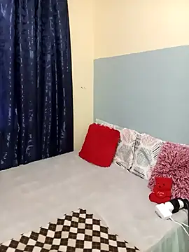 BubblyBeautiful online show from November 2025 02:20:01 PM