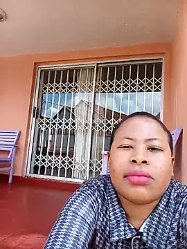 BubblyBeautiful online show from November 2025 11:47:02 AM