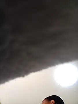 BubblyBeautiful online show from November 2025 10:48:02 AM