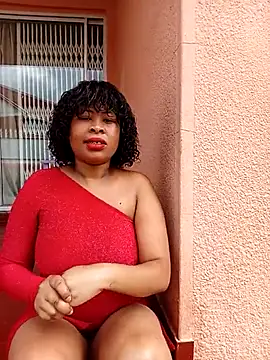 BubblyBeautiful online show from November 2025 12:11:02 PM