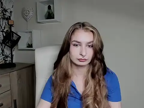NinaBlond1 online show from October 2025 05:41:01 AM