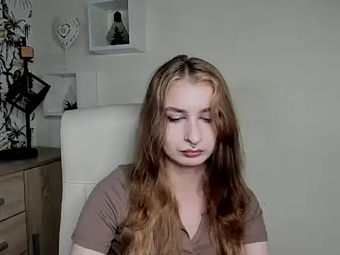 NinaBlond1 online show from October 2025 05:52:01 AM