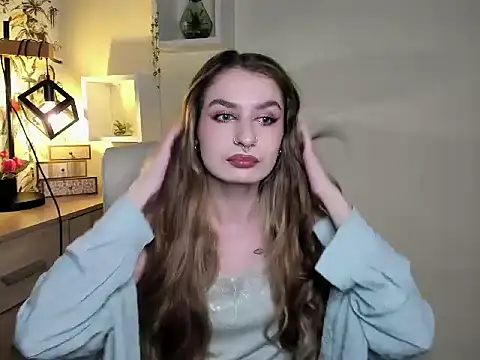 NinaBlond1 online show from November 2025 06:35:01 AM