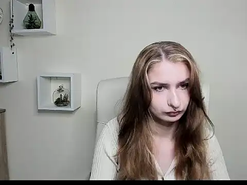 NinaBlond1 online show from October 2025 05:49:01 AM