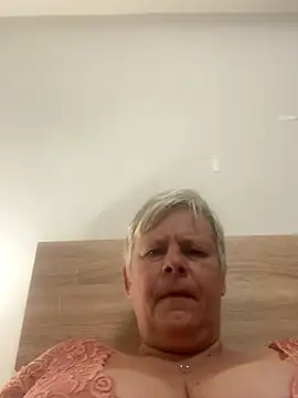 VyC7564 online show from October 2025 10:55:02 PM