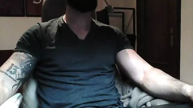 yourfantasy777 online show from May 2026 12:36:02 AM