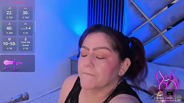 Aliyahsstone online show from November 2025 03:51:01 AM