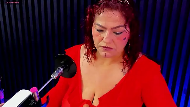 Aliyahsstone online show from January 2026 12:30:01 PM