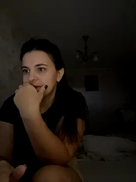 Snapshot of SweetBerryX chatting on September 2025 08:20:02 AM SweetBerryX online show from September 2025 08:20:02 AM