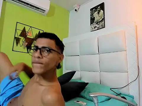 franco clark online show from September 2025 03:02:01 AM