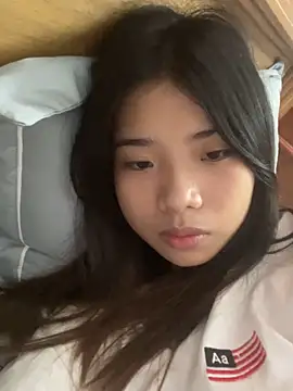 Snapshot of -Tania- chatting on October 2025 06:25:01 AM -Tania- online show from October 2025 06:25:01 AM