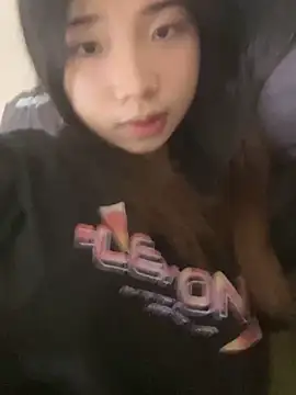 Snapshot of -Tania- chatting on October 2025 07:54:02 AM -Tania- online show from October 2025 07:54:02 AM