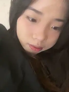 Snapshot of -Tania- chatting on November 2025 09:32:01 AM -Tania- online show from November 2025 09:32:01 AM