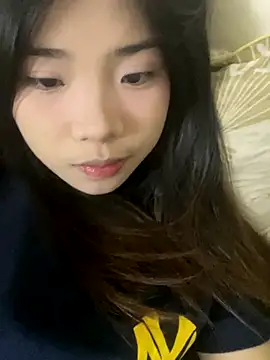 Snapshot of -Tania- chatting on October 2025 12:27:01 PM -Tania- online show from October 2025 12:27:01 PM