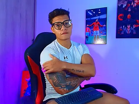 Snapshot of evan_greey chatting on October 2025 05:50:02 AM evan greey online show from October 2025 05:50:02 AM