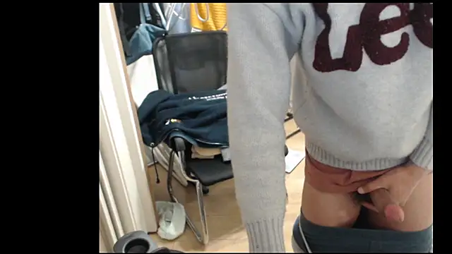 Snapshot of leeyoung_ chatting on February 2026 02:56:02 AM leeyoung online show from February 2026 02:56:02 AM