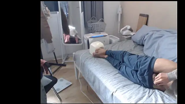 Snapshot of leeyoung_ chatting on March 2026 06:19:02 AM leeyoung online show from March 2026 06:19:02 AM