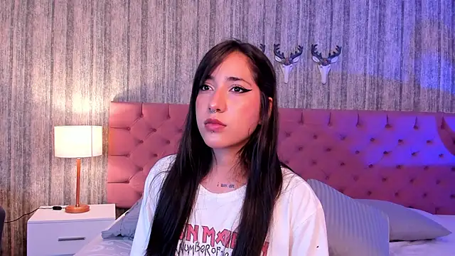 LiaaTurner online show from January 2026 08:12:02 PM