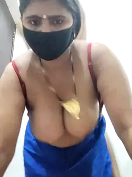 Snapshot of mansi_rawat05 chatting on September 2025 06:25:02 PM mansi rawat05 online show from September 2025 06:25:02 PM