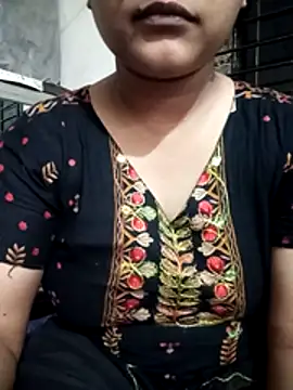 Rupsha707 online show from October 2025 11:01:02 AM