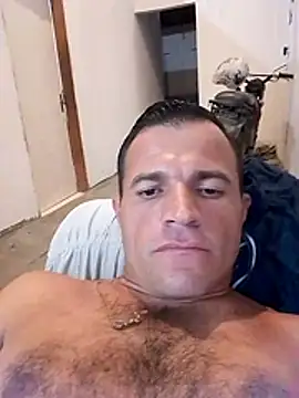 Claudiokkkkk online show from May 2026 10:59:01 PM