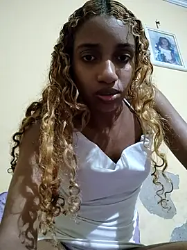 Snapshot of Barbiefox24 chatting on May 2026 04:30:02 AM Barbiefox24 online show from May 2026 04:30:02 AM