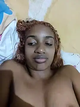 Barbiefox24 online show from November 2025 01:53:02 AM