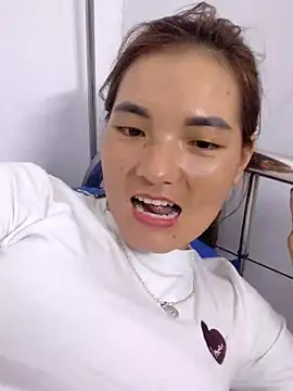 Snapshot of phuongxinhxan chatting on October 2025 11:02:02 AM phuongxinhxan online show from October 2025 11:02:02 AM