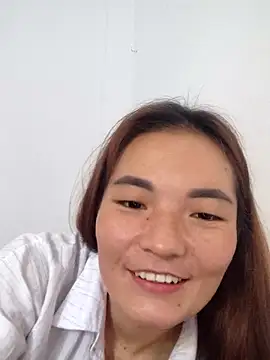 phuongxinhxan online show from November 2025 03:28:01 AM