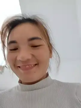 phuongxinhxan online show from December 2025 03:00:02 AM