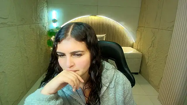 dany r  online show from January 2026 01:07:01 PM