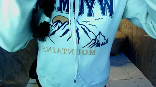 dany r  online show from November 2025 01:26:01 PM