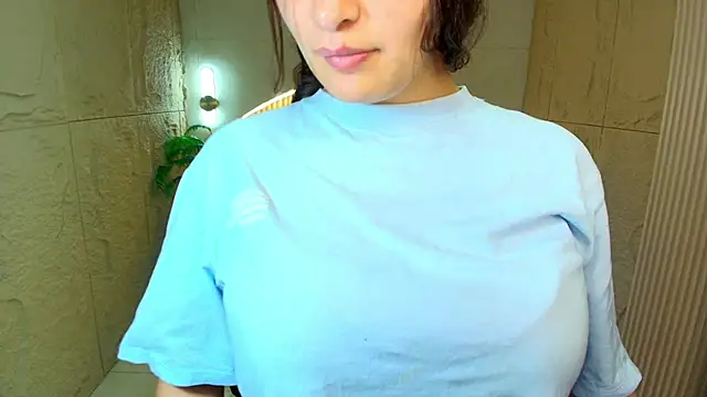 dany r  online show from March 2026 12:53:02 PM