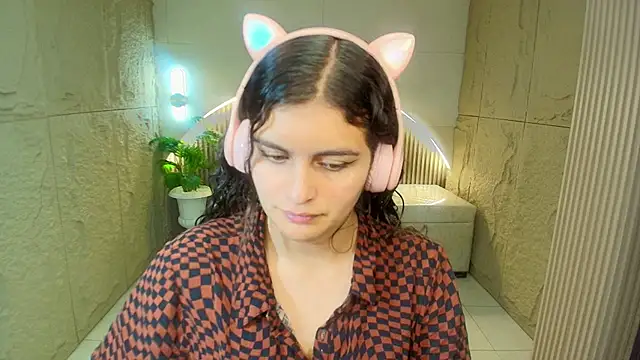 dany r  online show from March 2026 01:02:02 PM