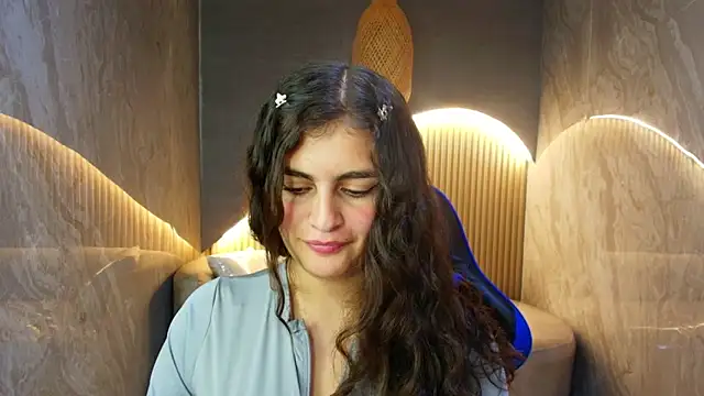 dany r  online show from November 2025 01:37:02 PM